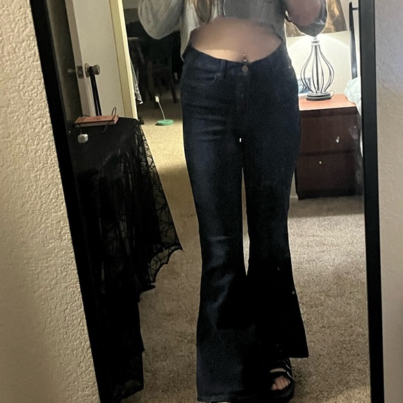 BKE- Universal Fit High Rise Super Flare - Picture 2 of 12